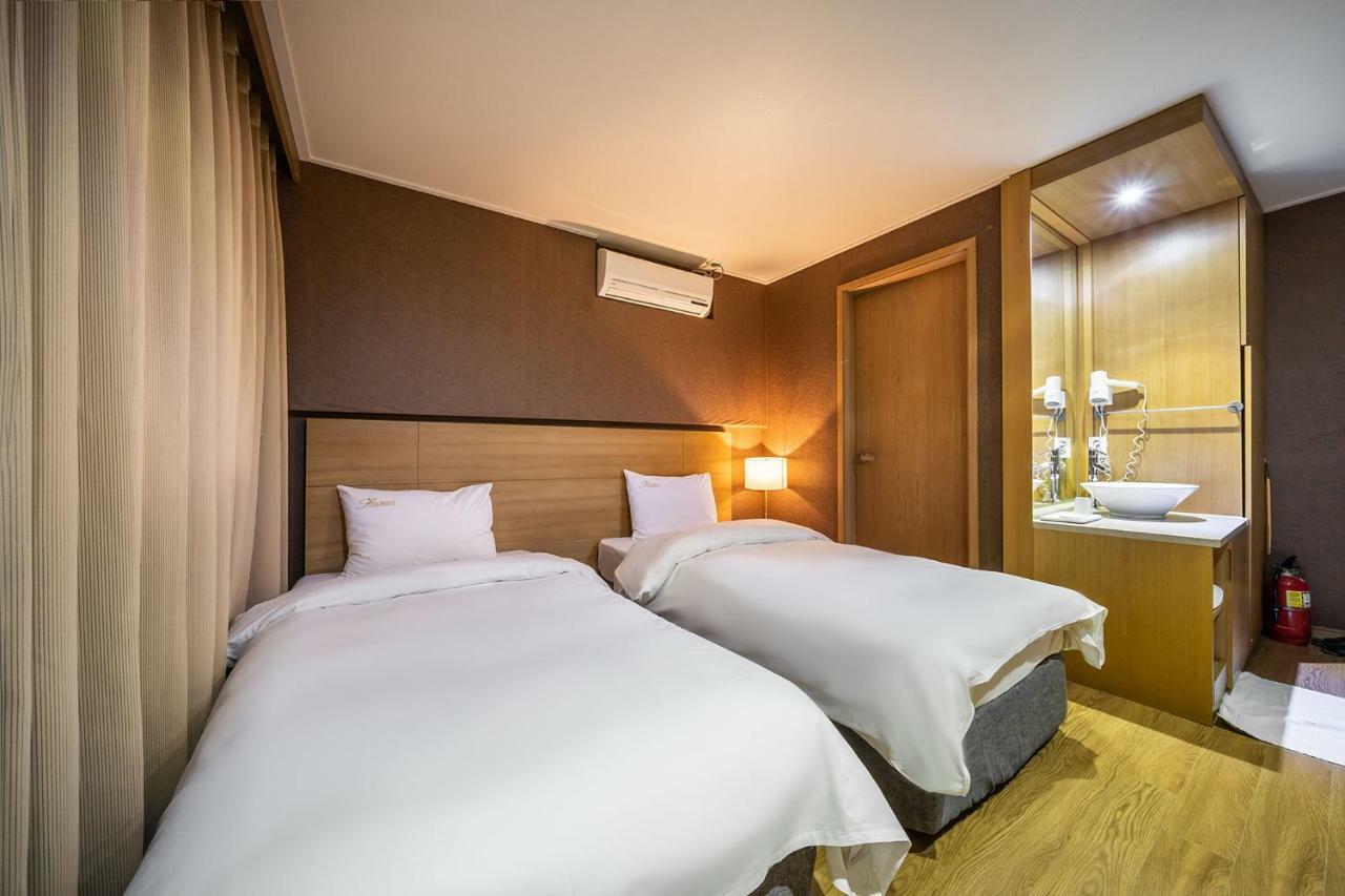 Stellamaris Hotel Wolmido Incheon Exterior foto